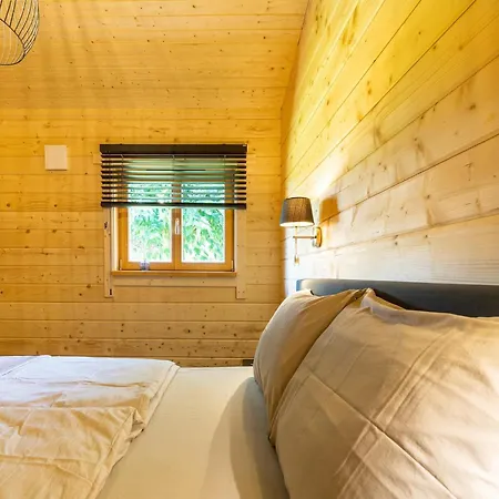 Holiday home In Limburg With Terrace, Cleaning Included Schinnen